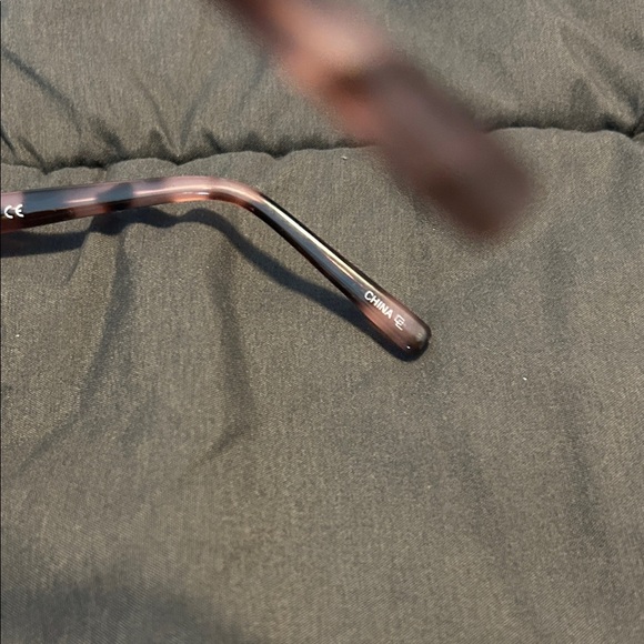 Chic Pink Patterned Sunglasses - Picture 6 of 12